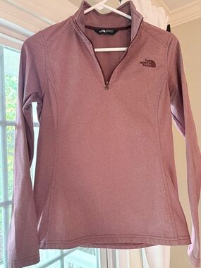 The North Face Women's Quarter-Zip Pullover